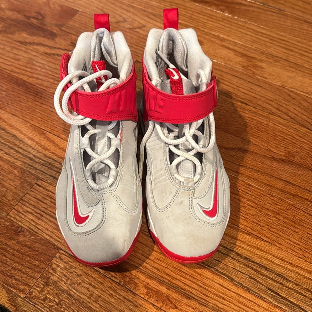 Nike sneakers boys 3Y